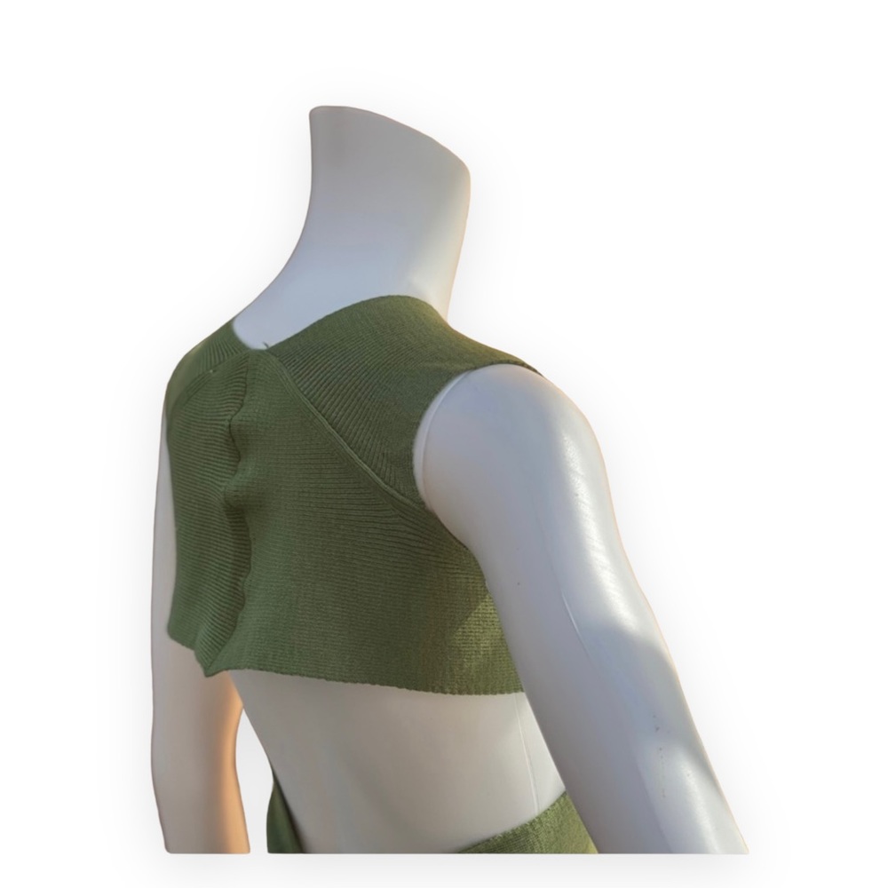 Versatile Knit Top - Picture 6 of 7